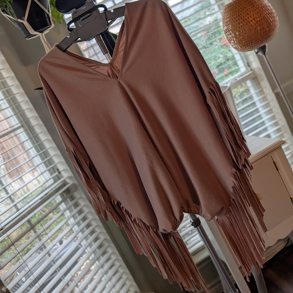 Fringe Detail V-Neck Top - Brown